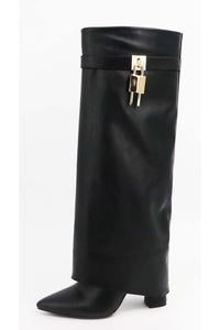 G pointy heel boot